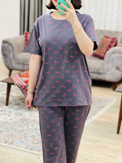 تیشرت و شلوار پاپیون